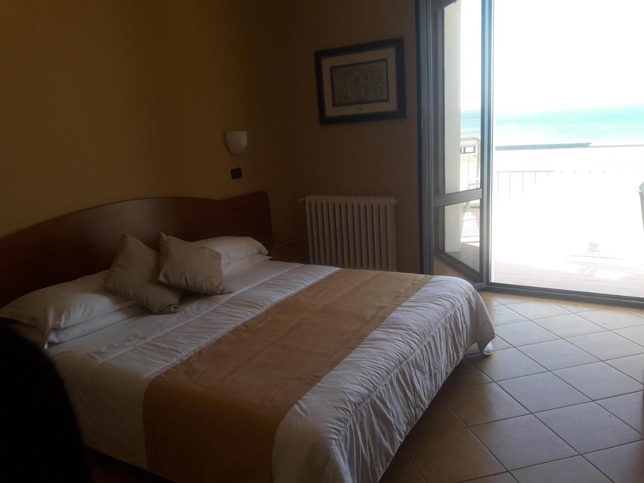 Hotel Beaurivage Senigallia Exterior foto
